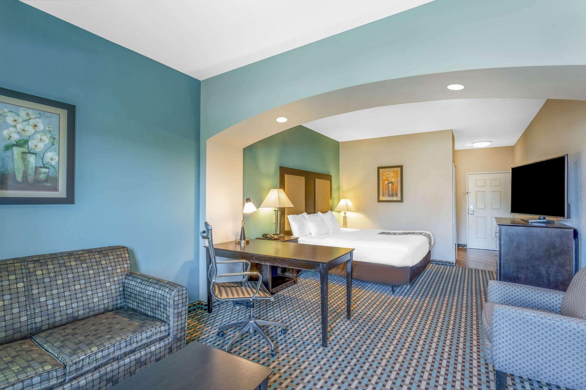 Hotel La Quinta By Wyndham Ely Exterior foto