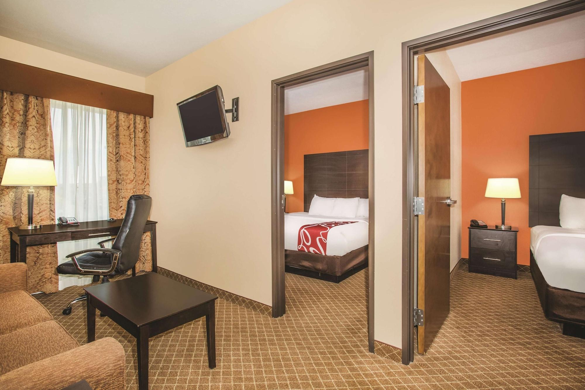 Hotel La Quinta By Wyndham Ely Exterior foto