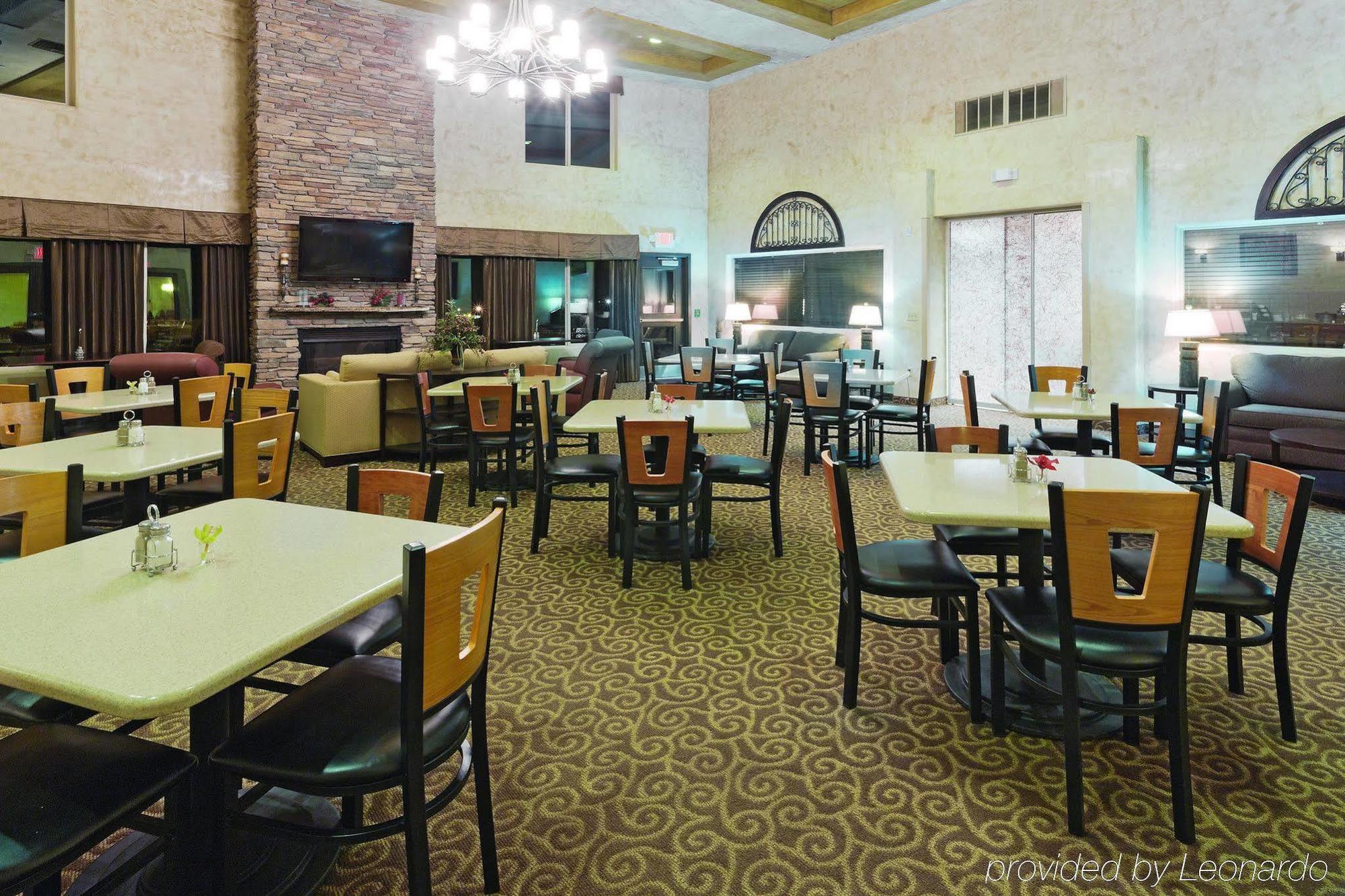 Hotel La Quinta By Wyndham Ely Exterior foto